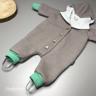 Walkoverall_mit_Fußschlaufe-min